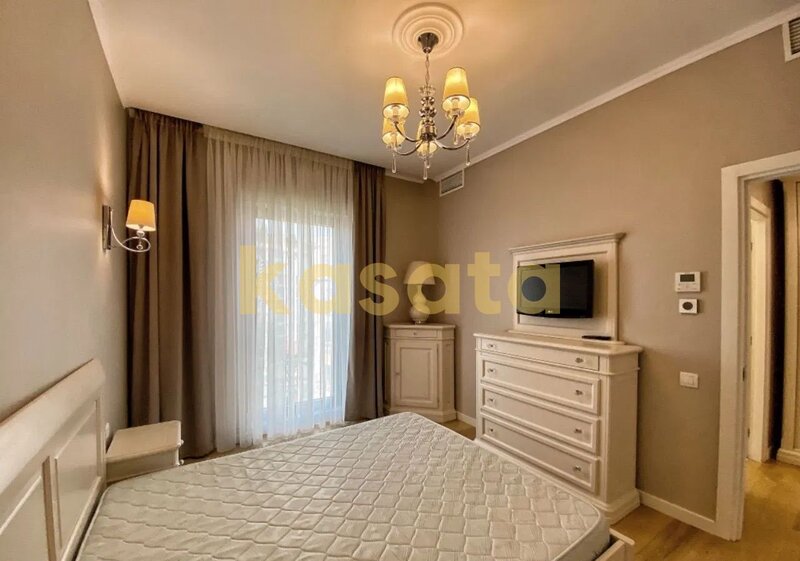 One Herastrau Park, apartament 3 camere, parcare subterana inclusa.